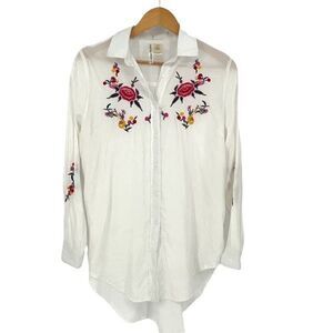 Forgotten‎ Grace Women's Embroidered Floral Button-Up Tunic Shirt White Small